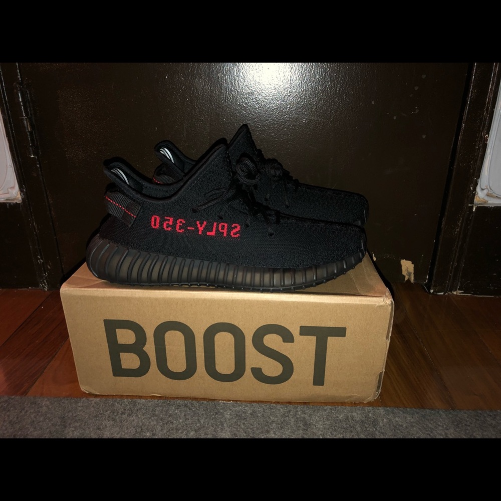 Yeezy boost 350 V2